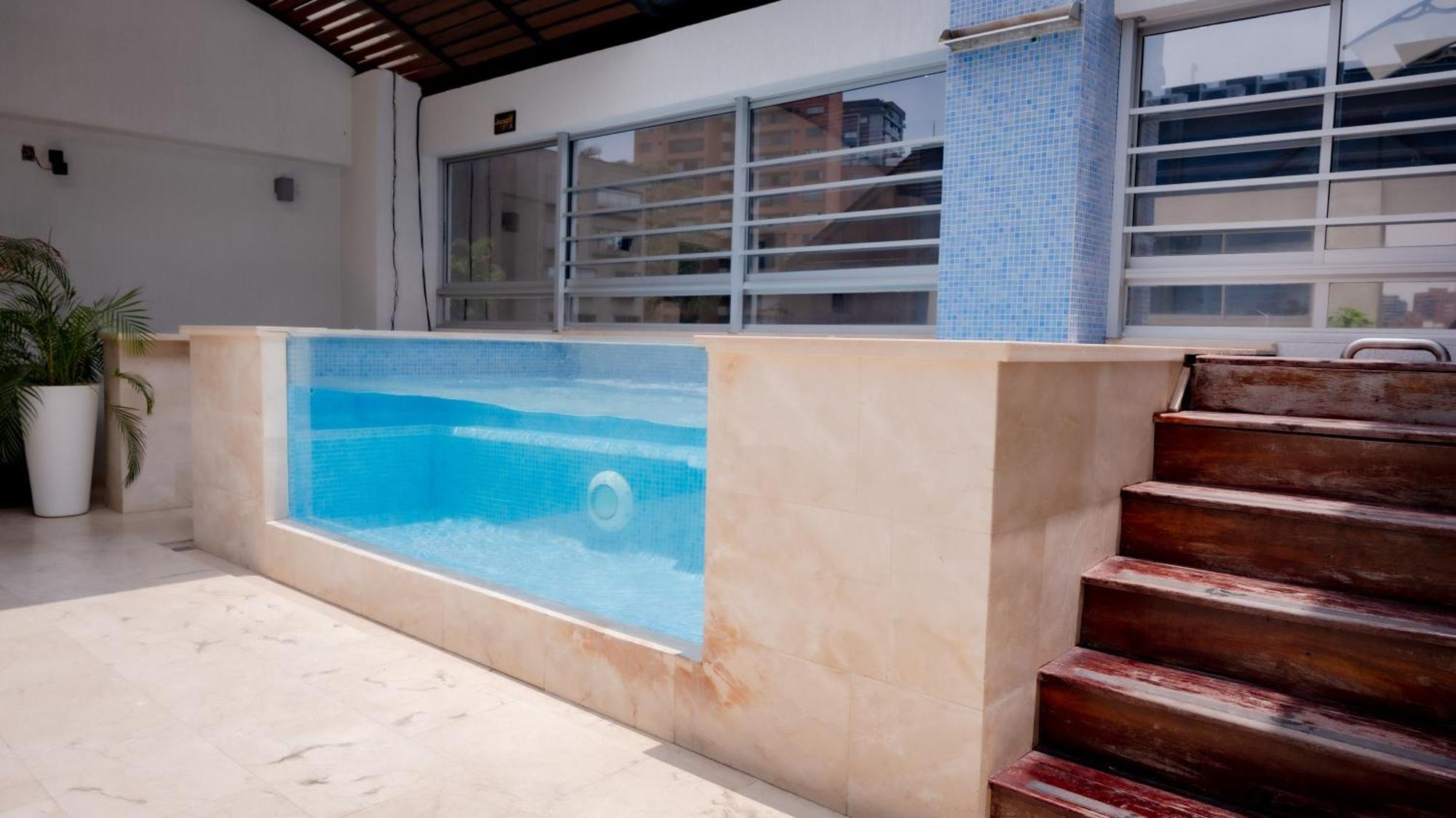 Hotel Madeiro ميديلين المظهر الخارجي الصورة