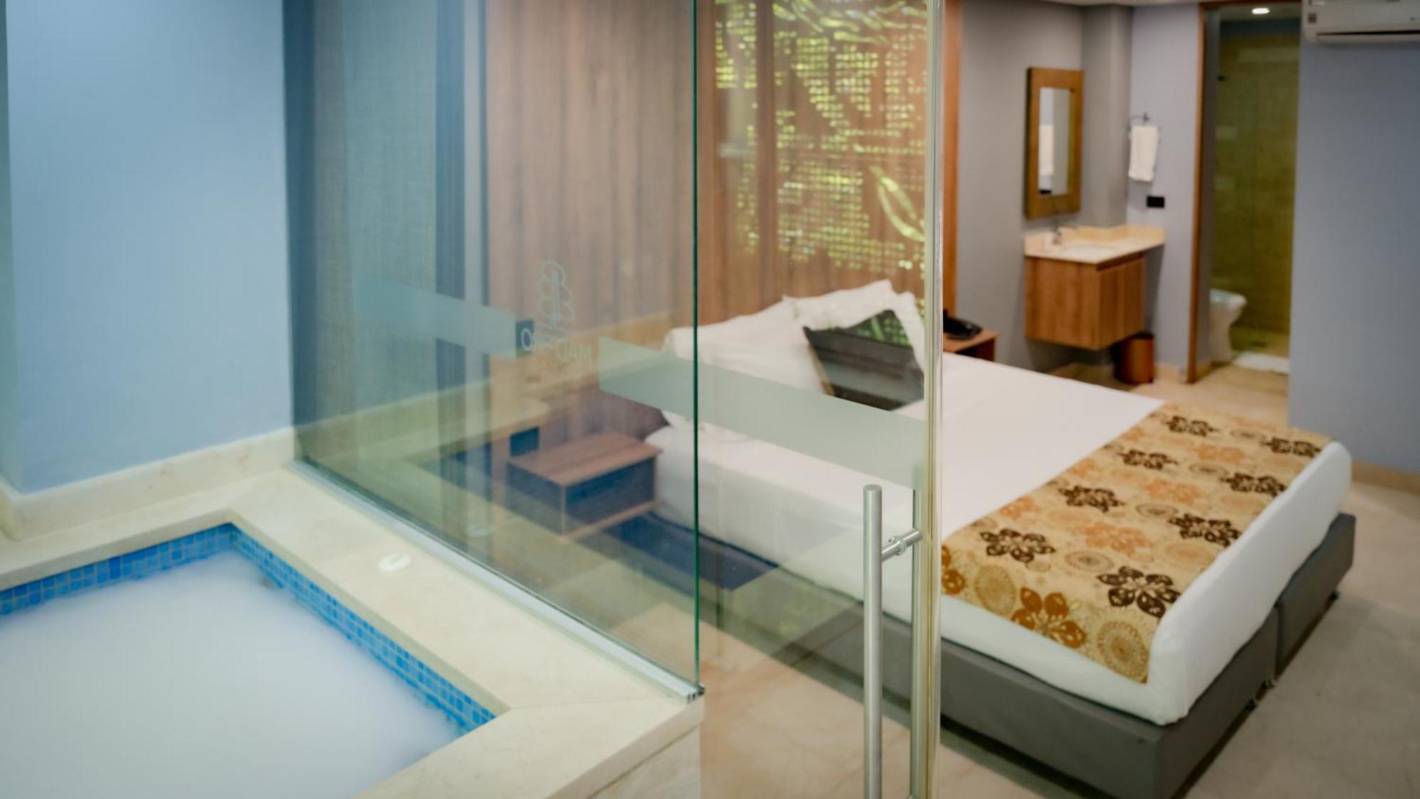 Hotel Madeiro ميديلين المظهر الخارجي الصورة