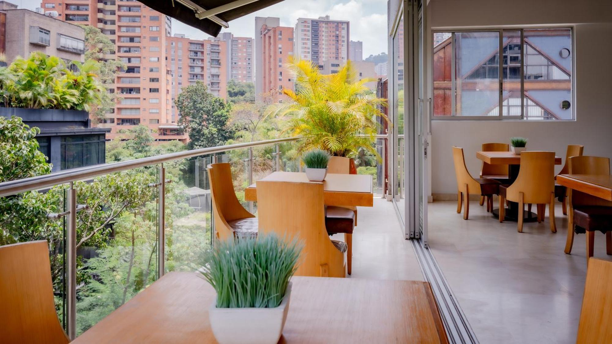 Hotel Madeiro ميديلين المظهر الخارجي الصورة