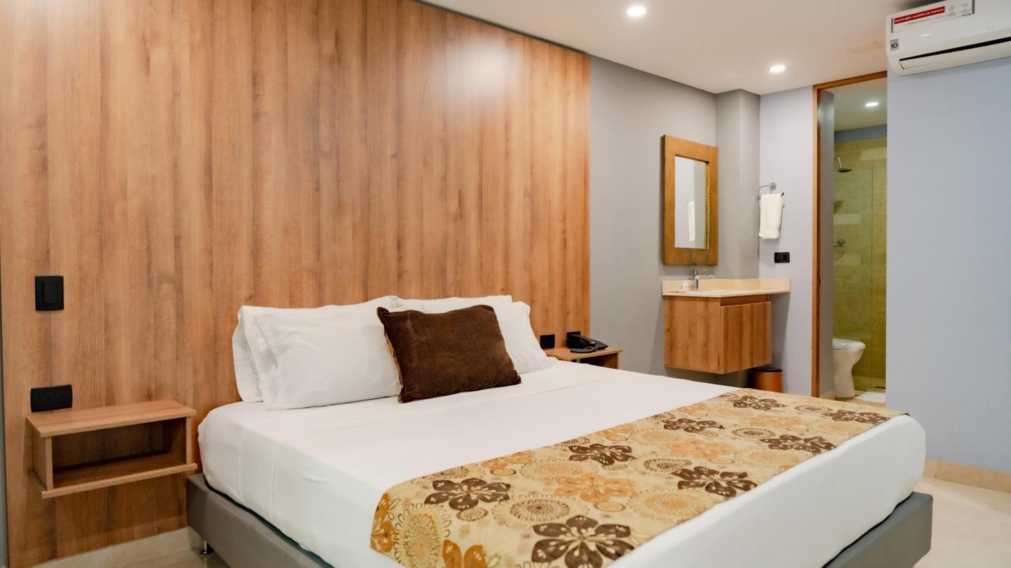 Hotel Madeiro ميديلين المظهر الخارجي الصورة